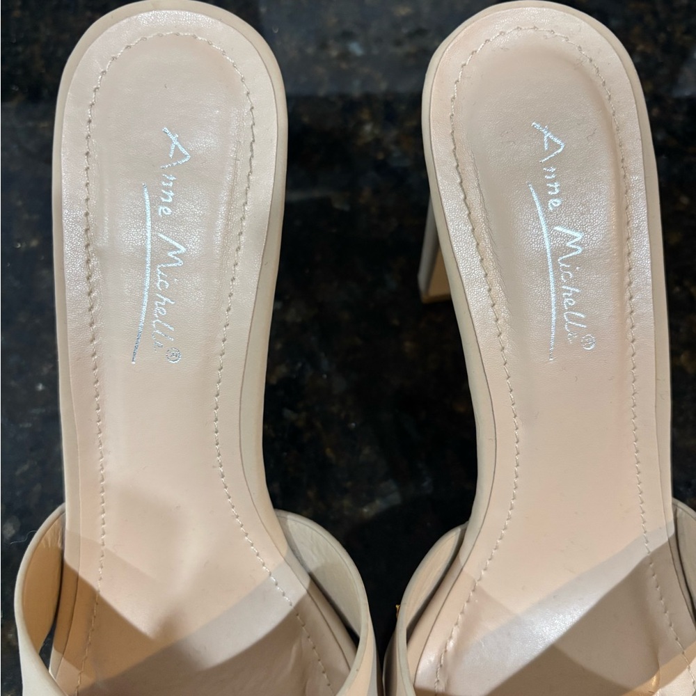 NWOT Anne Michelle Nude Heels - Picture 5 of 6